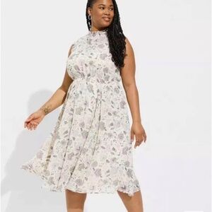 Brand New women’s size 14-16 “Torrid” midi mock neck dress